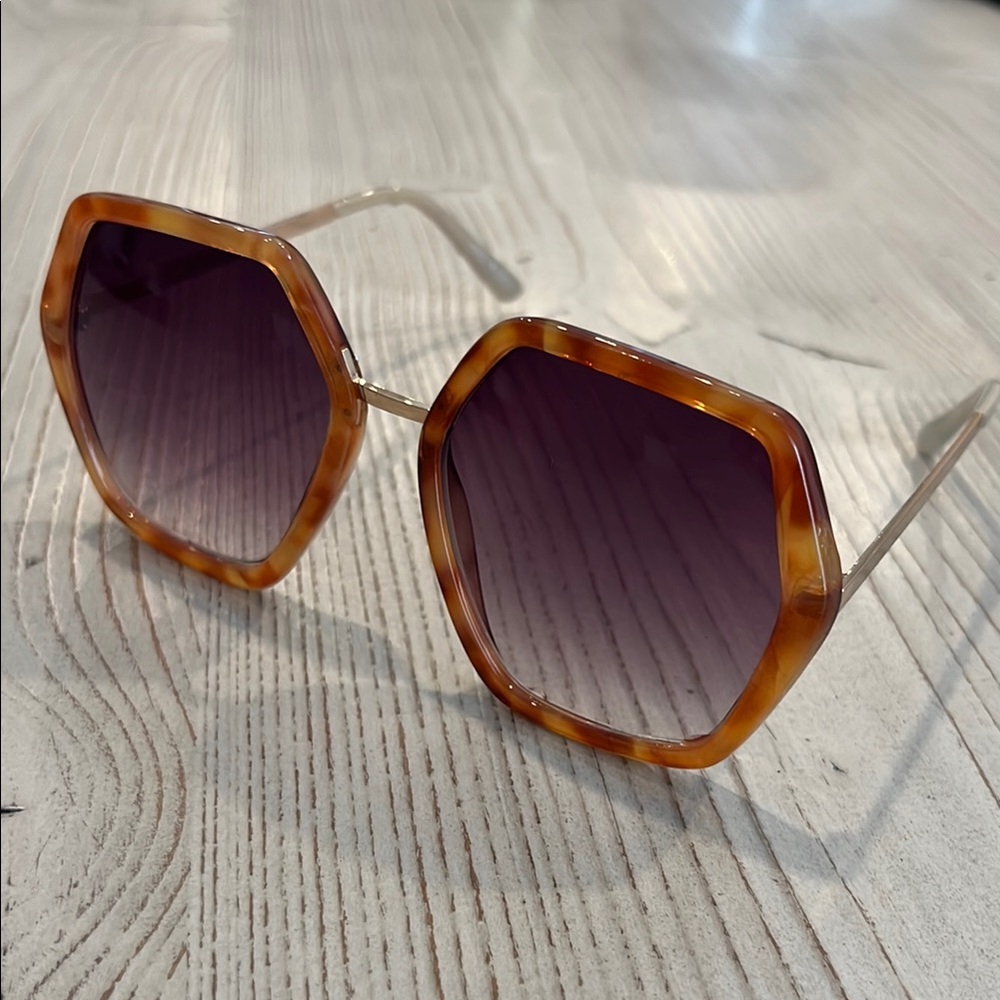Hexagonal Tortoise Shell Sunglasses
